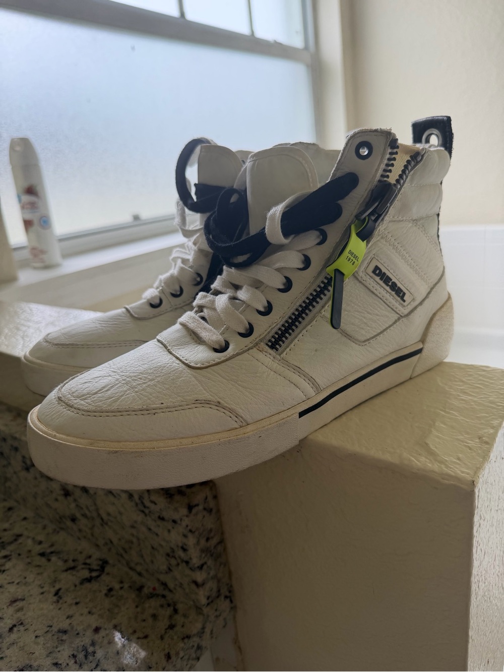Diesel White High-Top Sneakers with Black Laces and Neon Accent